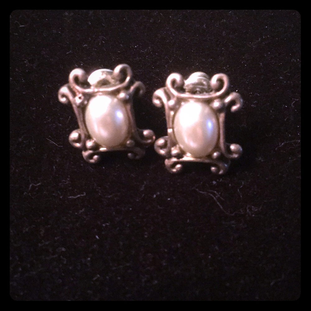 Sterling Silver & Pearl Post Earrings